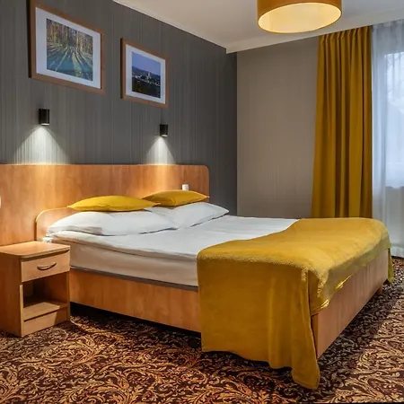 Kuznia Napoleonska Hotel 3*