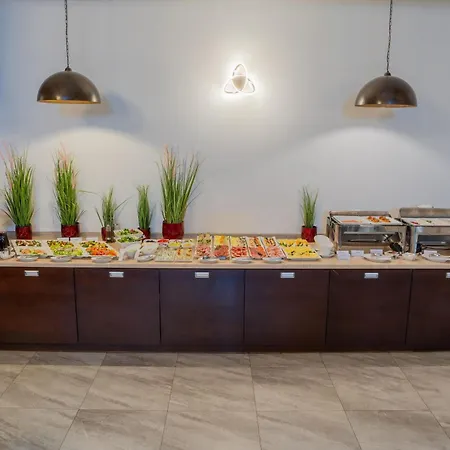 Hotel Kuznia Napoleonska 3*